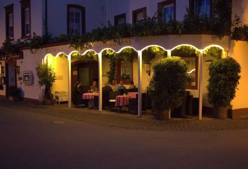 בית מלון כפרי Zum Josefshof