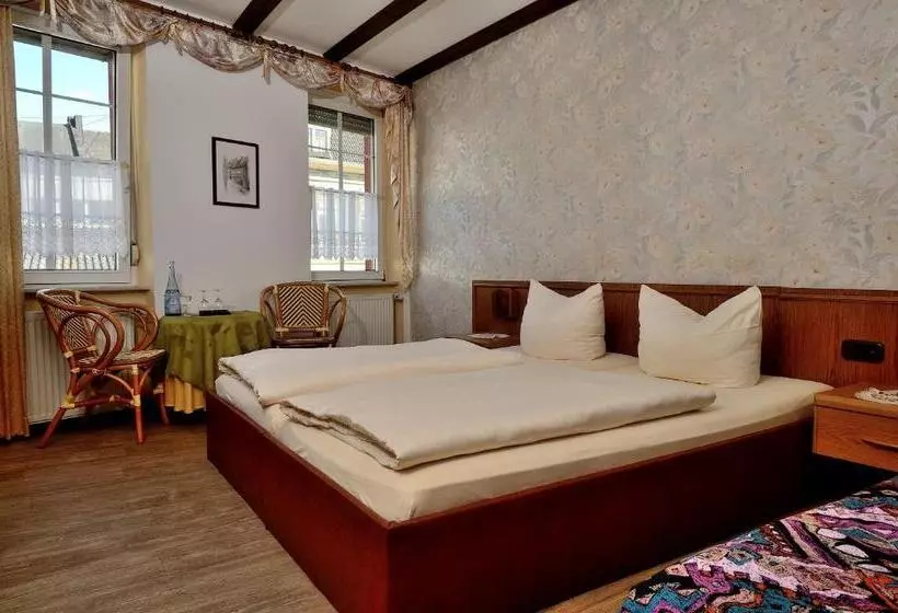 בית מלון כפרי Zum Josefshof