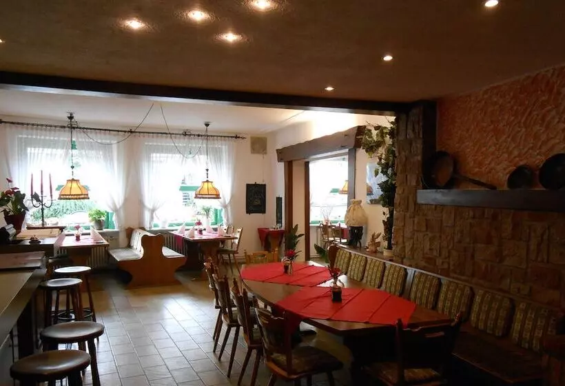 בית מלון כפרי Zum Josefshof