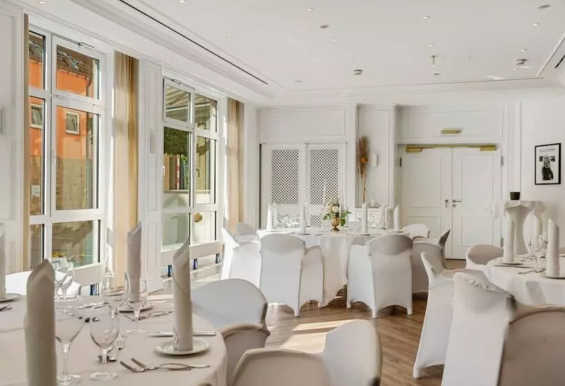 酒店 Wurttemberger Hof