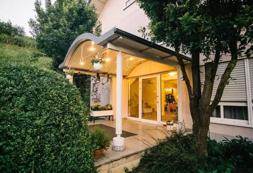 Landhaus Keller Hotel & Restaurant