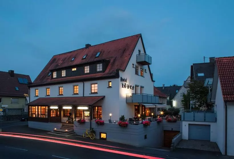 Löwen Hotel & Restaurant