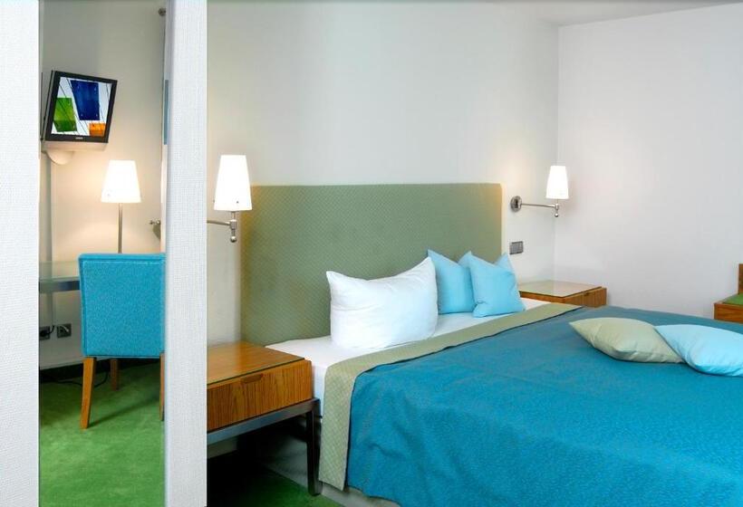 بنسيون Restaurant Hotel Maien