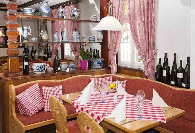 펜션 Restaurant Zum Engel