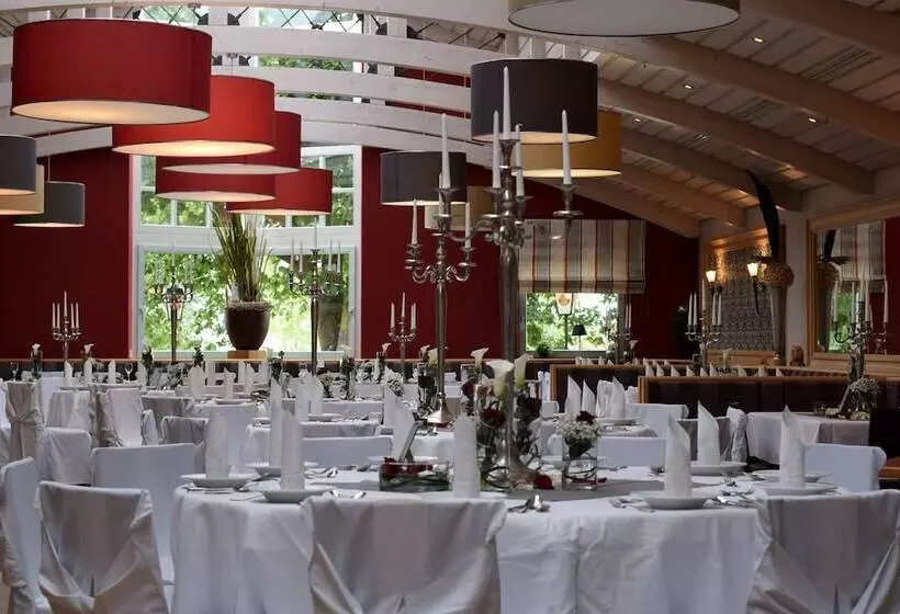 펜션 Stempfle S Landgasthaus Zum Kreuz