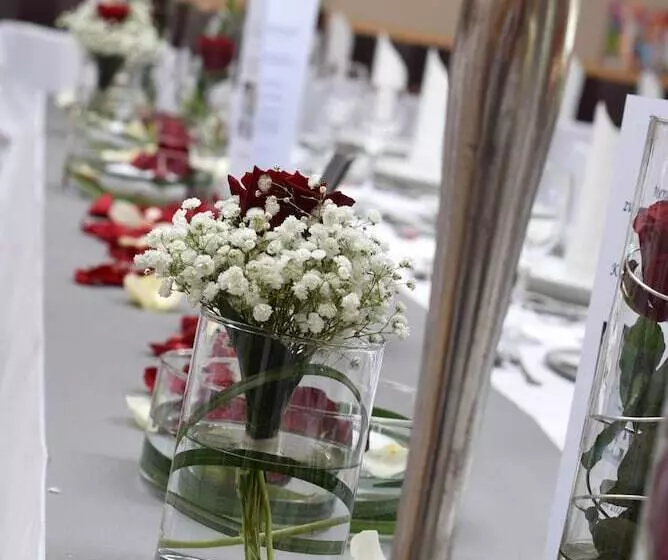 펜션 Stempfle S Landgasthaus Zum Kreuz