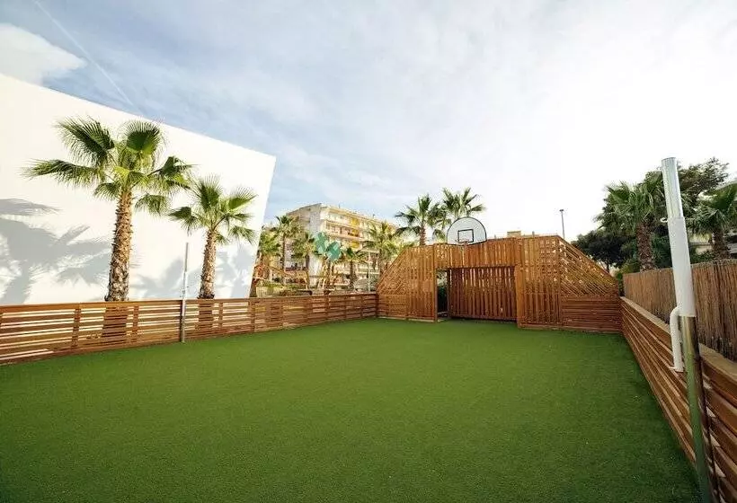 Hotelli Alannia Salou