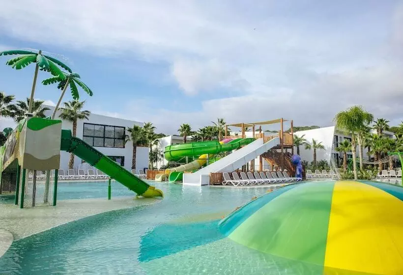 Hotelli Alannia Salou