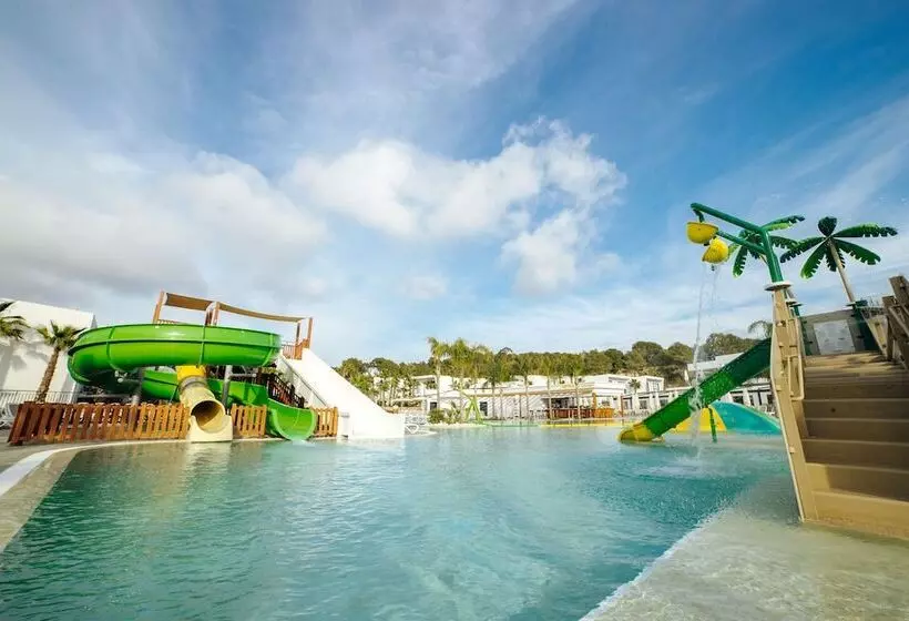 Hotelli Alannia Salou