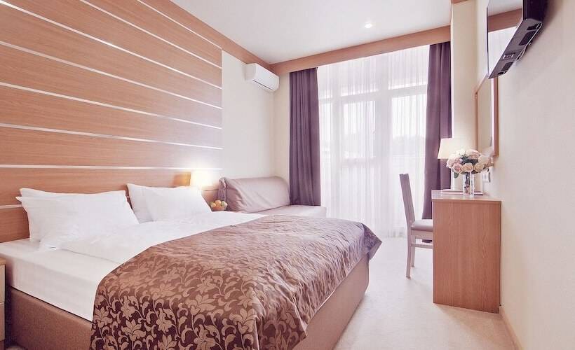 בית מלון כפרי Alean Family Resort & Spa Biarritz