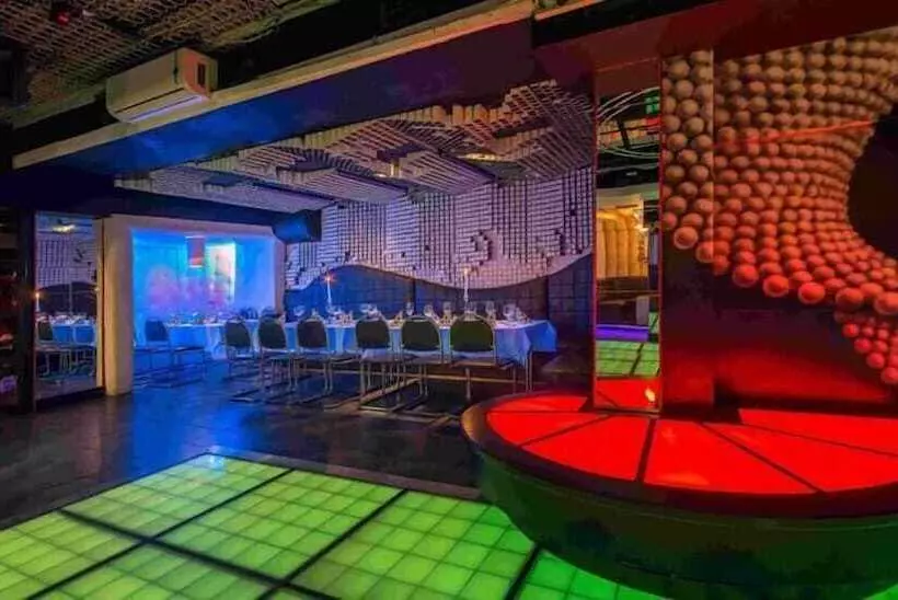 ホテル Ara Dancing Club Restauracja Ara