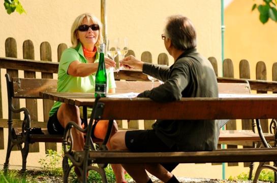 Пансион Winzerhof & Gästehaus Bernhard