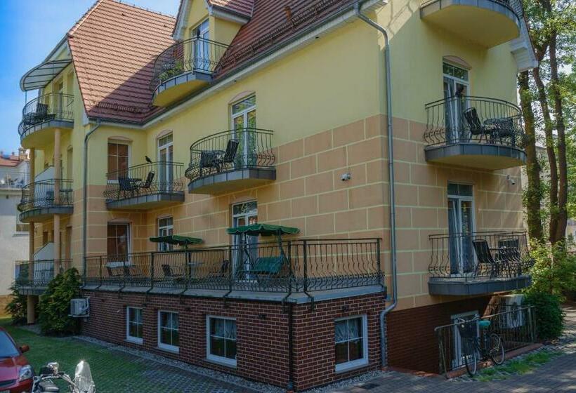 בית מלון כפרי Cis