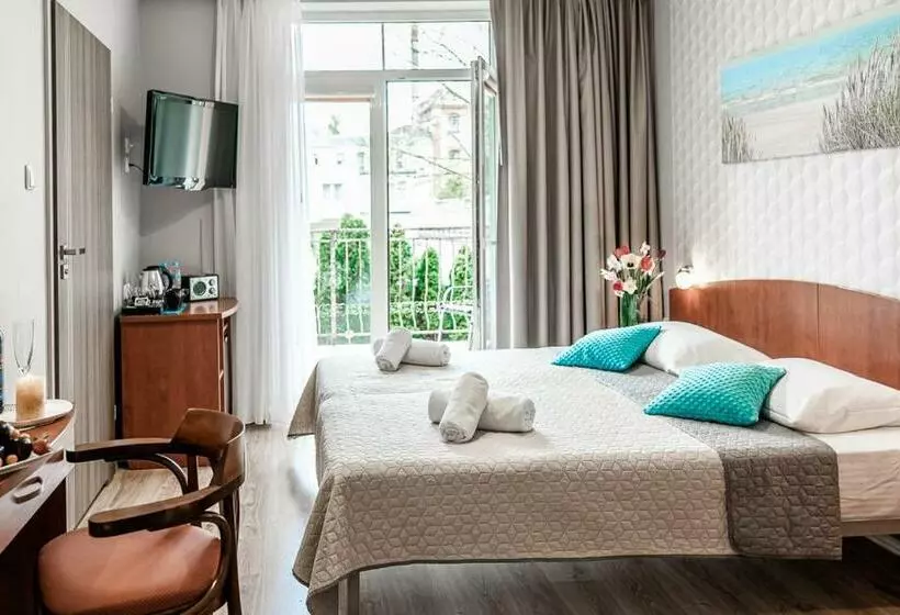 בית מלון כפרי Cis