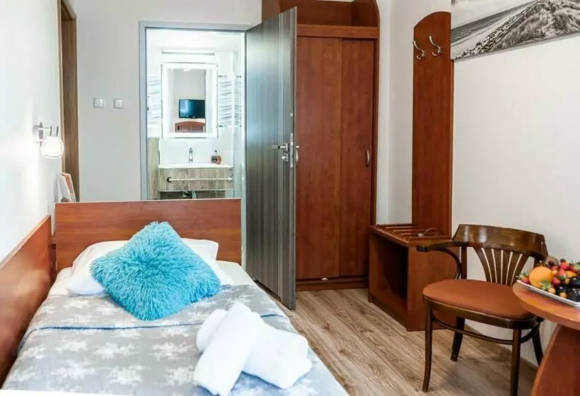 בית מלון כפרי Cis