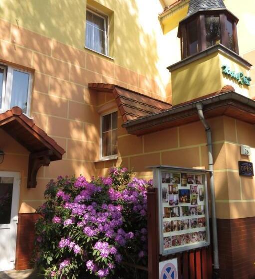 בית מלון כפרי Cis