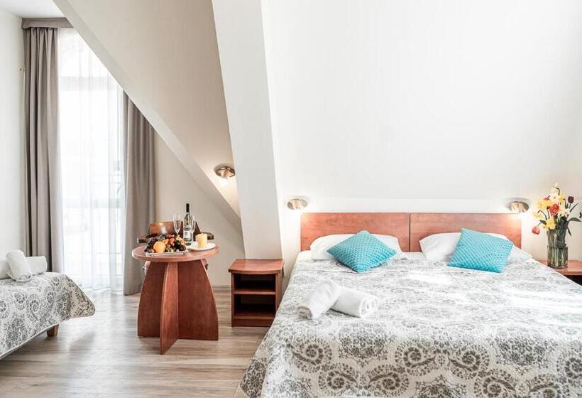 בית מלון כפרי Cis