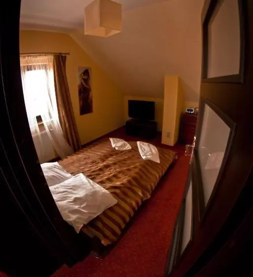 ホテル Dwa Bratanki