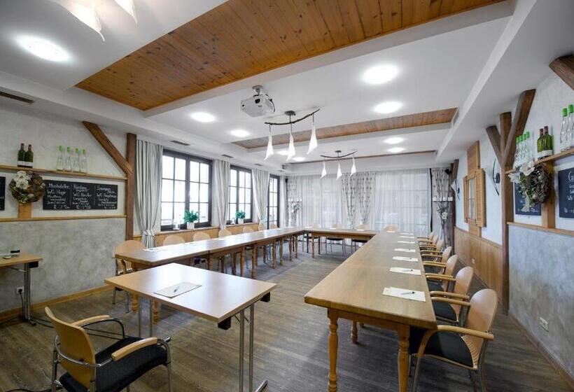 ホテル Eidenberger Alm