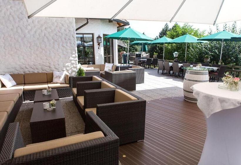 ホテル Eidenberger Alm