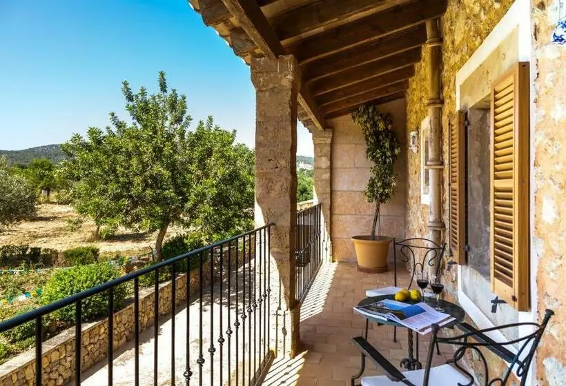 호텔 Finca Can Estades