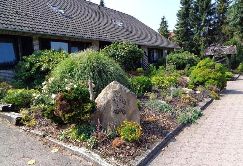 ホテル Garni Eichhornkobel