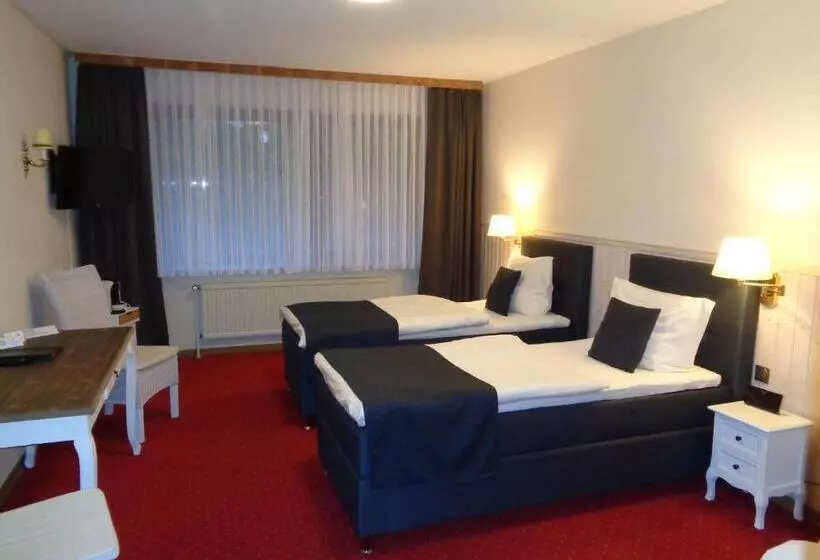 فندق Garni Eichhornkobel