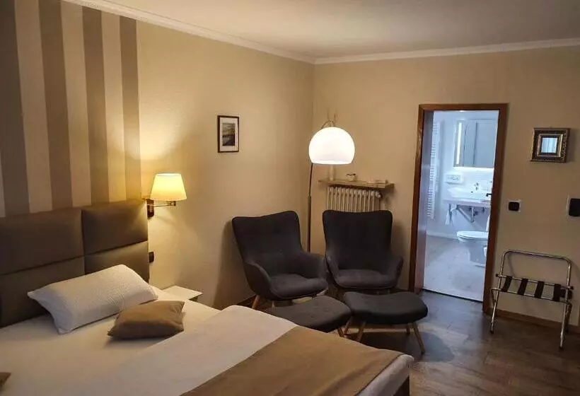 فندق Garni Eichhornkobel