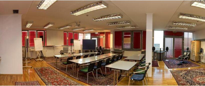 酒店 Gratkorn Bed & Breakfast