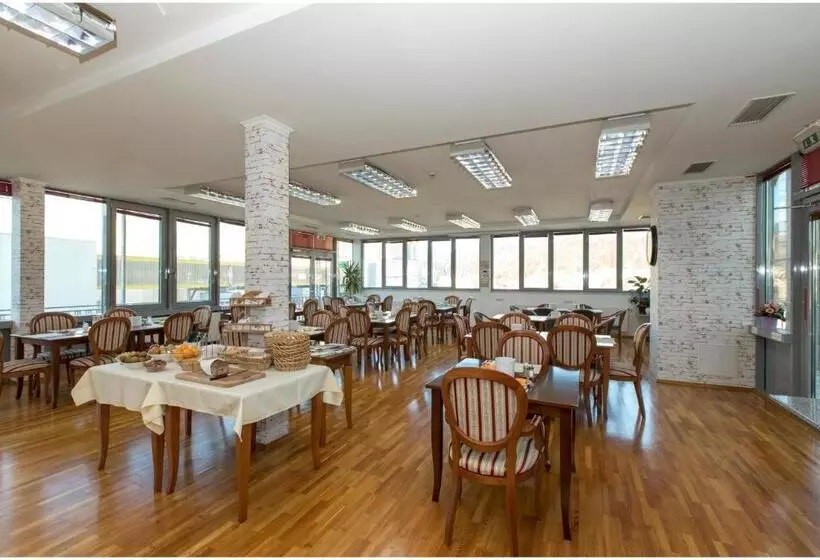 Отель Gratkorn Bed & Breakfast