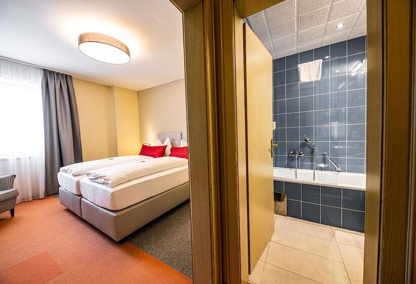 فندق Hubertushof Self Check In