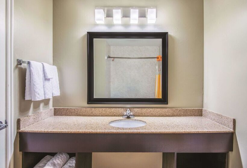 בית מלון כפרי La Quinta By Wyndham Oklahoma City Moore