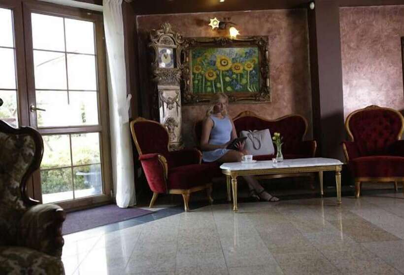 בית מלון כפרי Magnat Resort & Spa