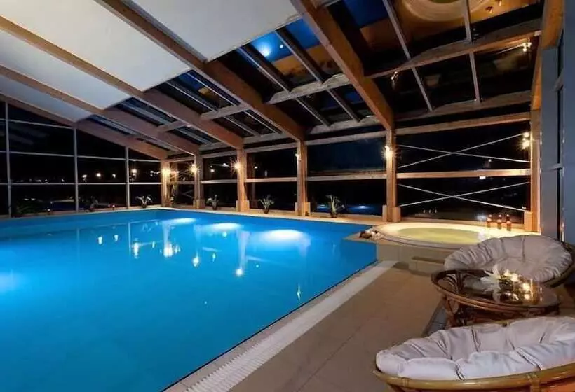 Hotelli Magnat Resort & Spa