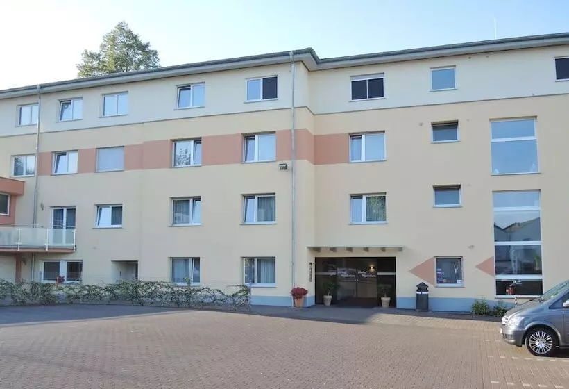 Отель Malchen Garni