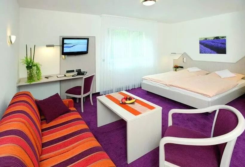 Отель Malchen Garni