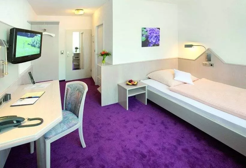 Отель Malchen Garni