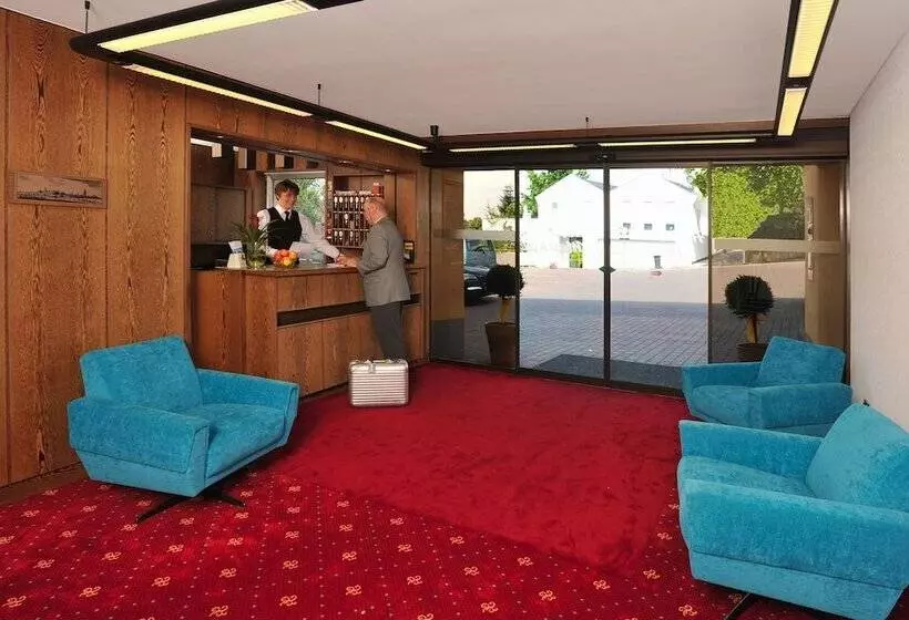 Отель Malchen Garni