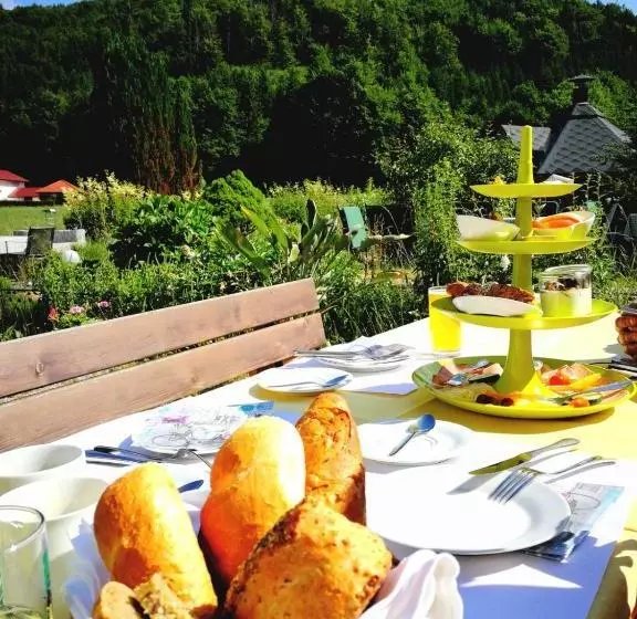 Отель Frühstückspension Pfandlwirt