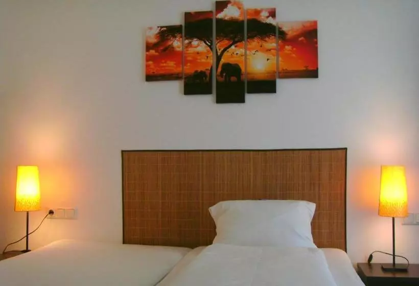 Отель Frühstückspension Pfandlwirt