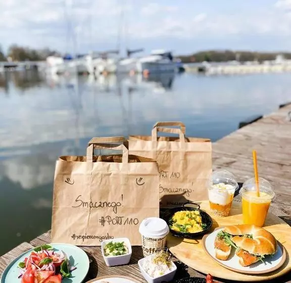 בית מלון כפרי Port 110