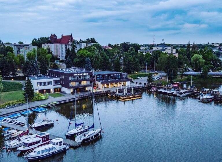 בית מלון כפרי Port 110