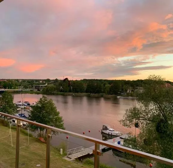 בית מלון כפרי Port 110