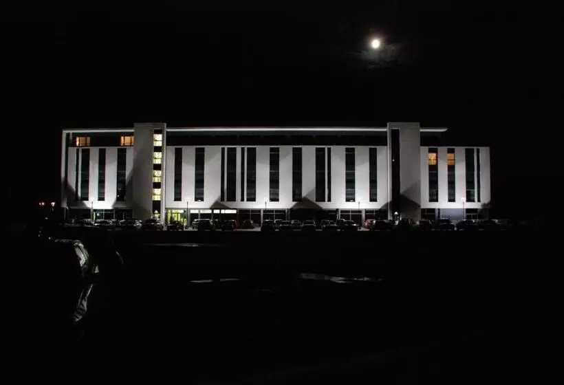 호텔 Poznański A2