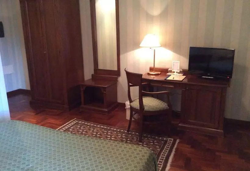 هتل Pretoria  Potenza