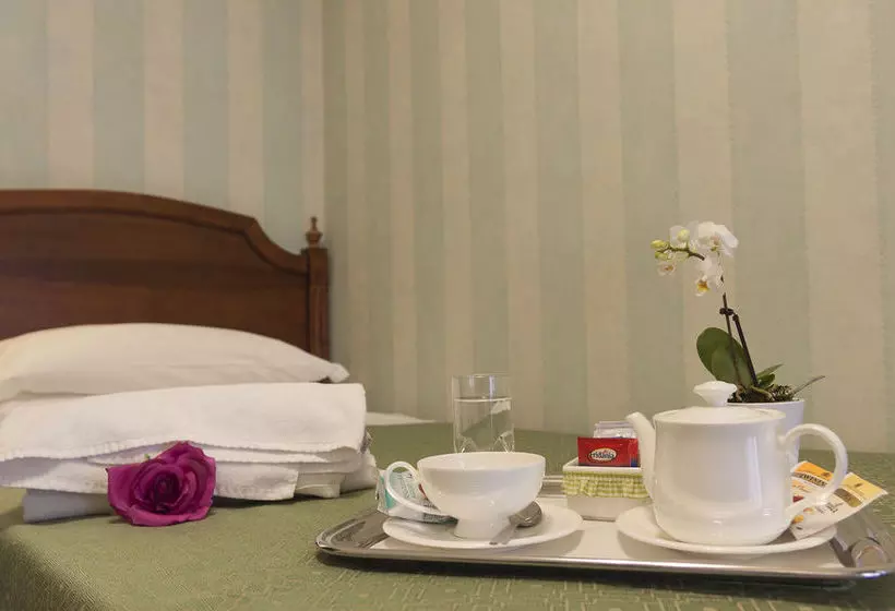 هتل Pretoria  Potenza