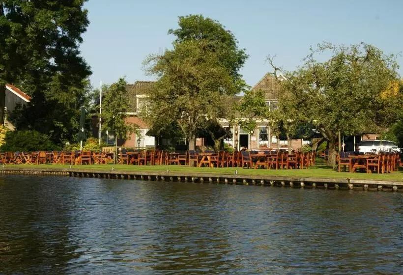 Hotel Restaurant   Cafe  Geertien