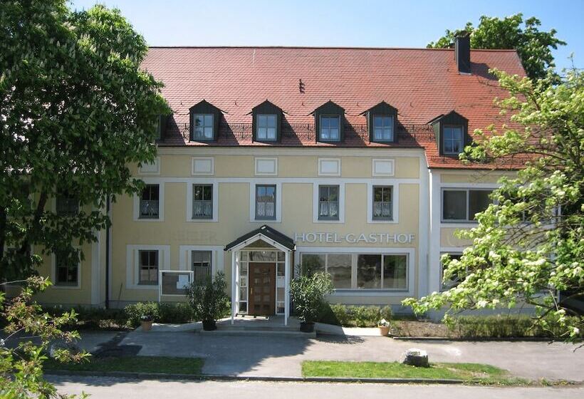 ホテル Restaurant Kastanienhof Lauingen