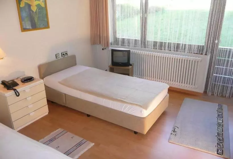 Отель Restaurant Tannenhof