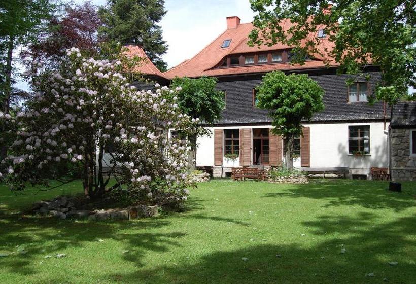 בית מלון כפרי Dworek Saraswati